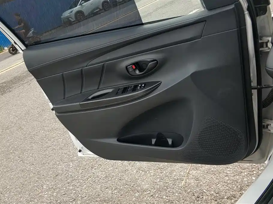 Toyota YARiS L Zhixuan