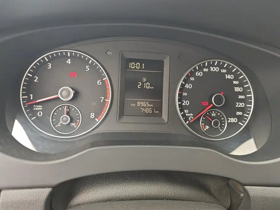 Volkswagen Sagitar Volkswagen Sagitar