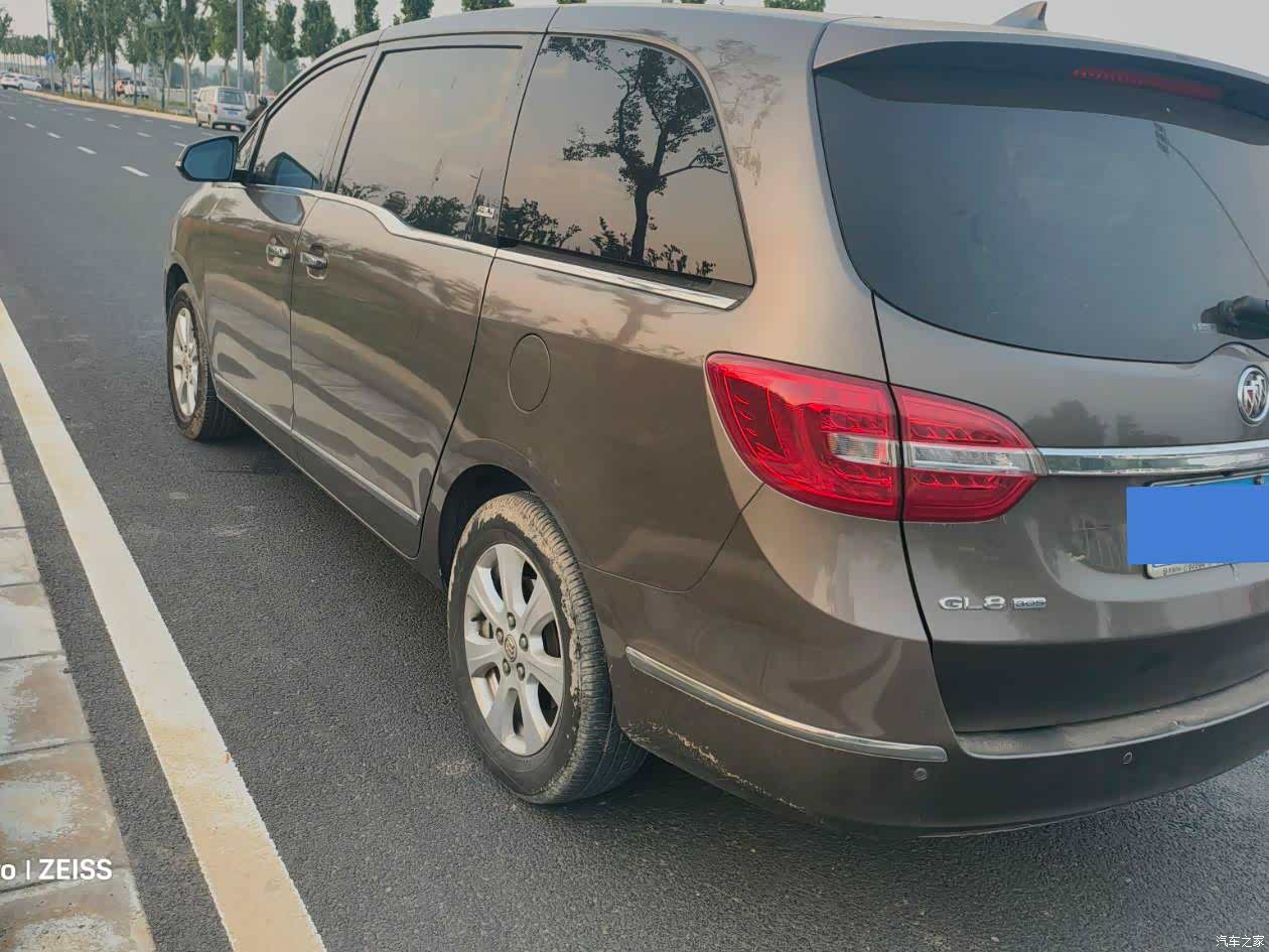 Buick GL8, 2016 6