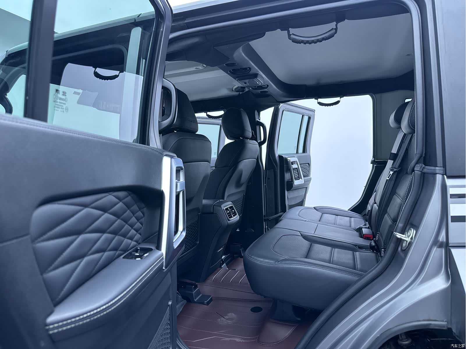 BAIC BJ40, 2023 21