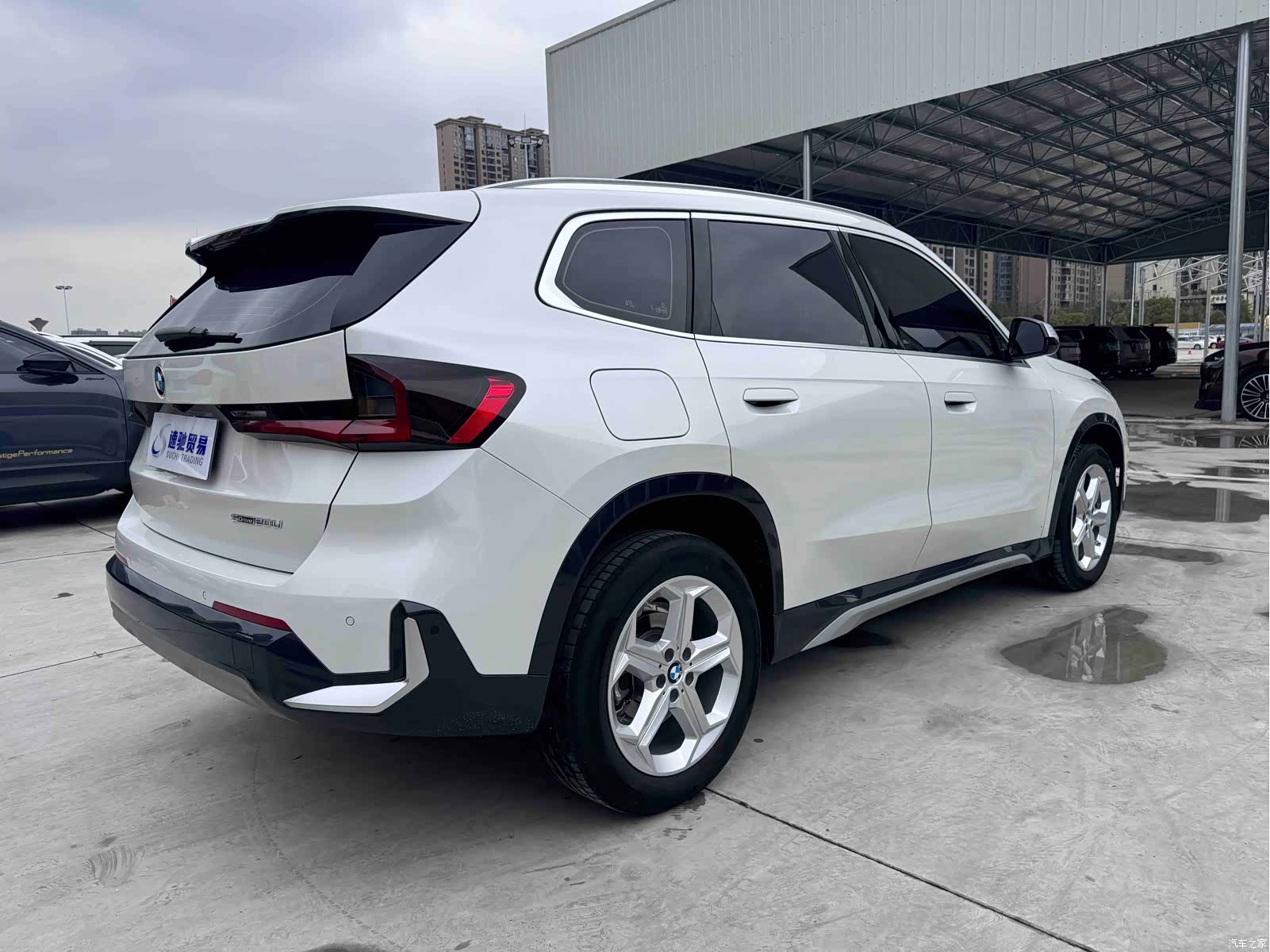 BMW X1, 2023 все фото