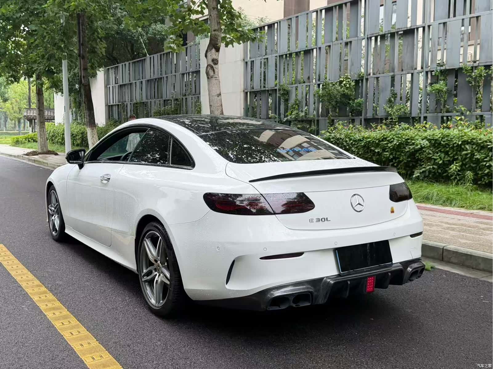 Mercedes-Benz E-Class, 2020 10