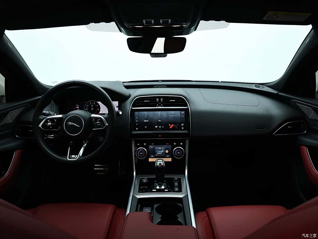 Land Rover XEL, 2025 15