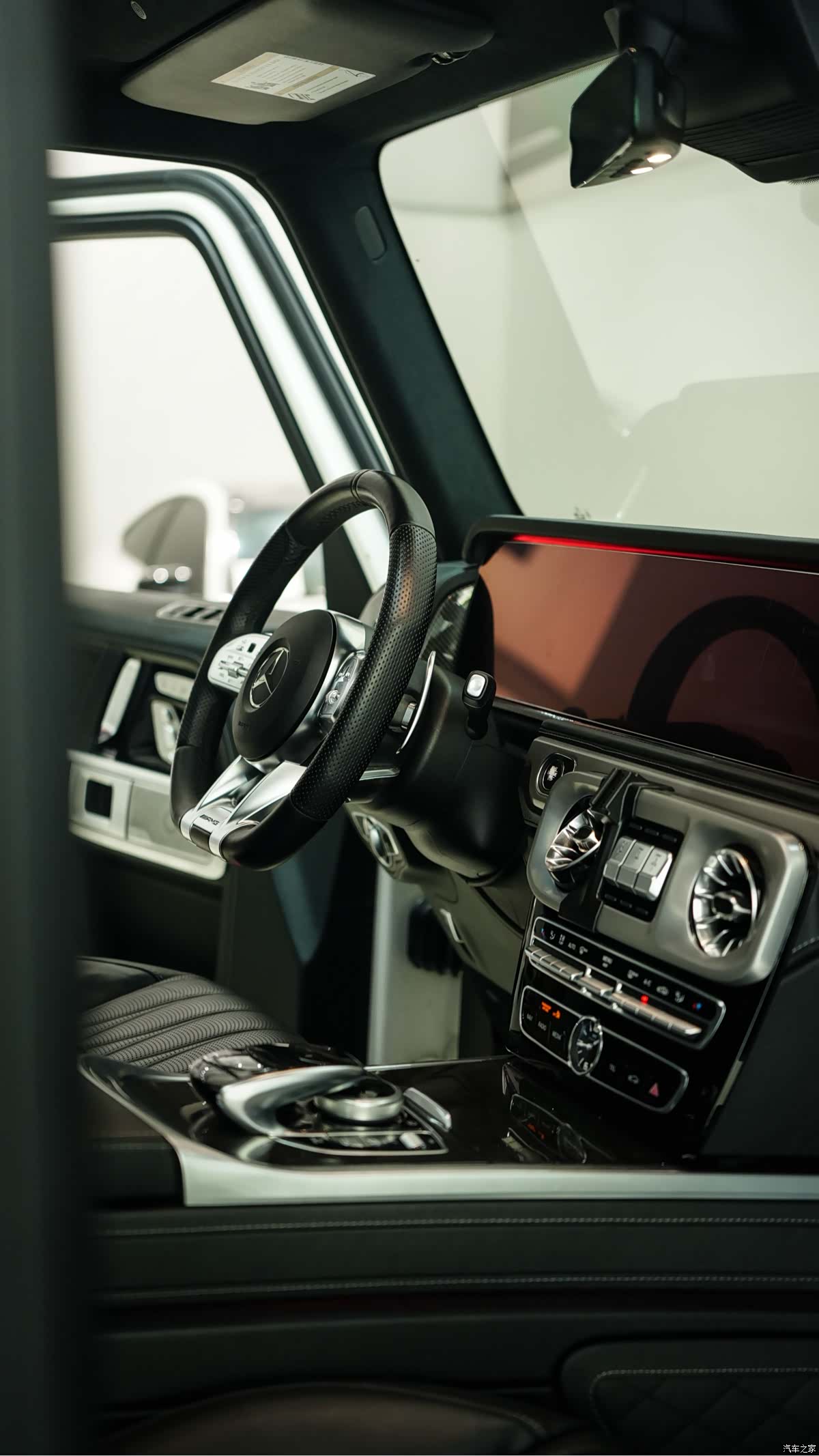 Mercedes-Benz G-Class, 2019 23