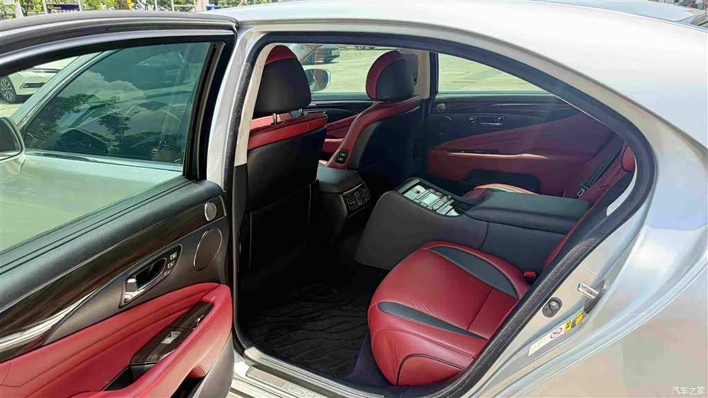Lexus LS, 2009 13