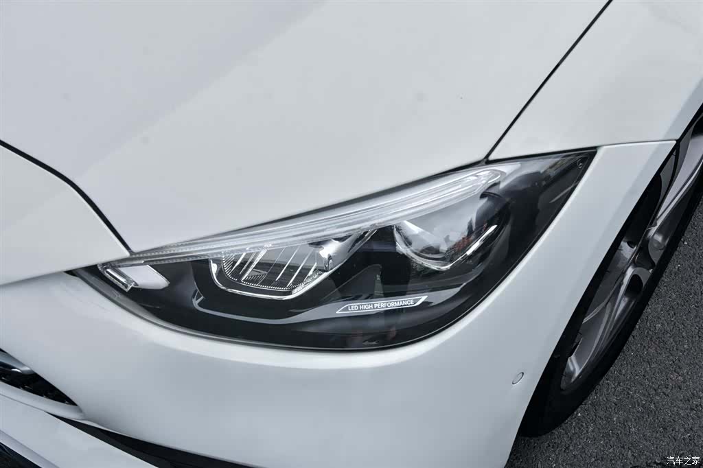 Mercedes-Benz C-Class, 2022 7
