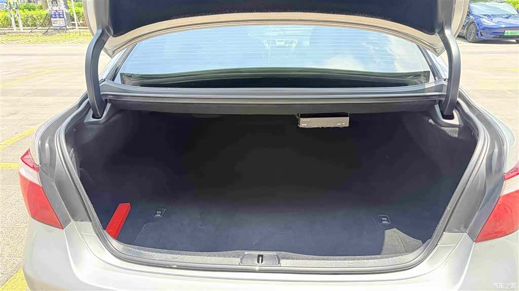 Lexus LS, 2009 20