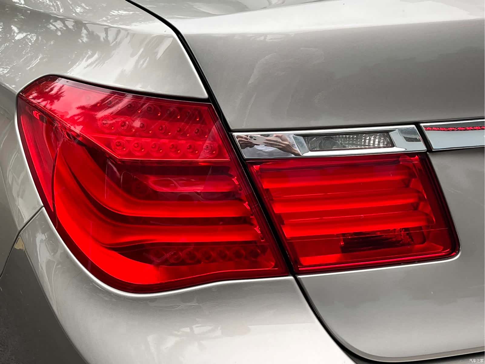 BMW 7 Series, 2011 15