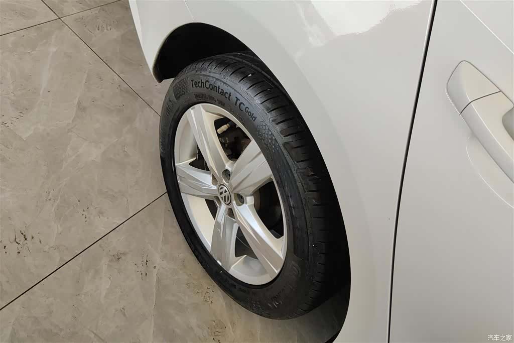 Volkswagen Lavida, 2017 6