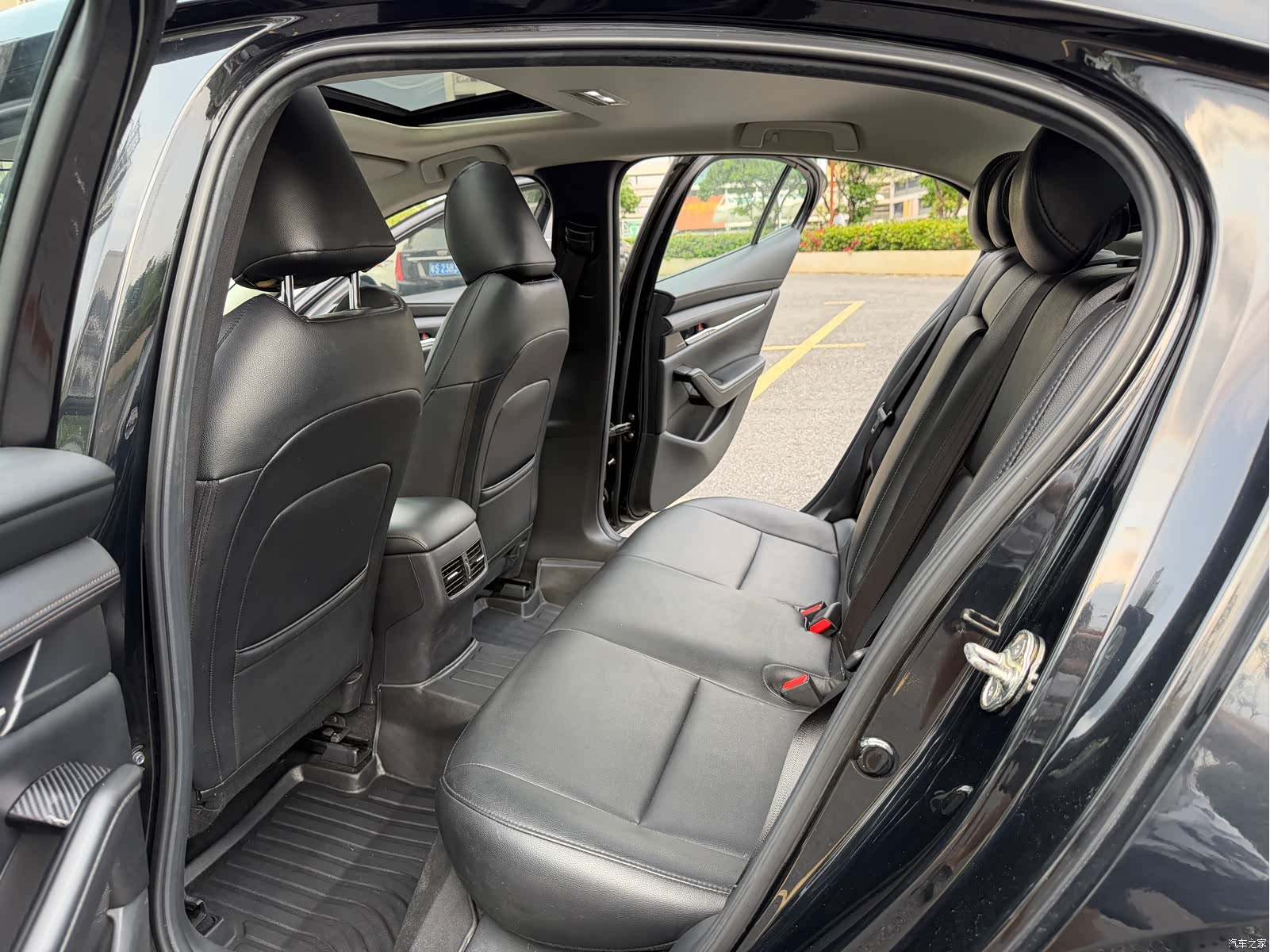 Mazda Mazda3, 2020 11