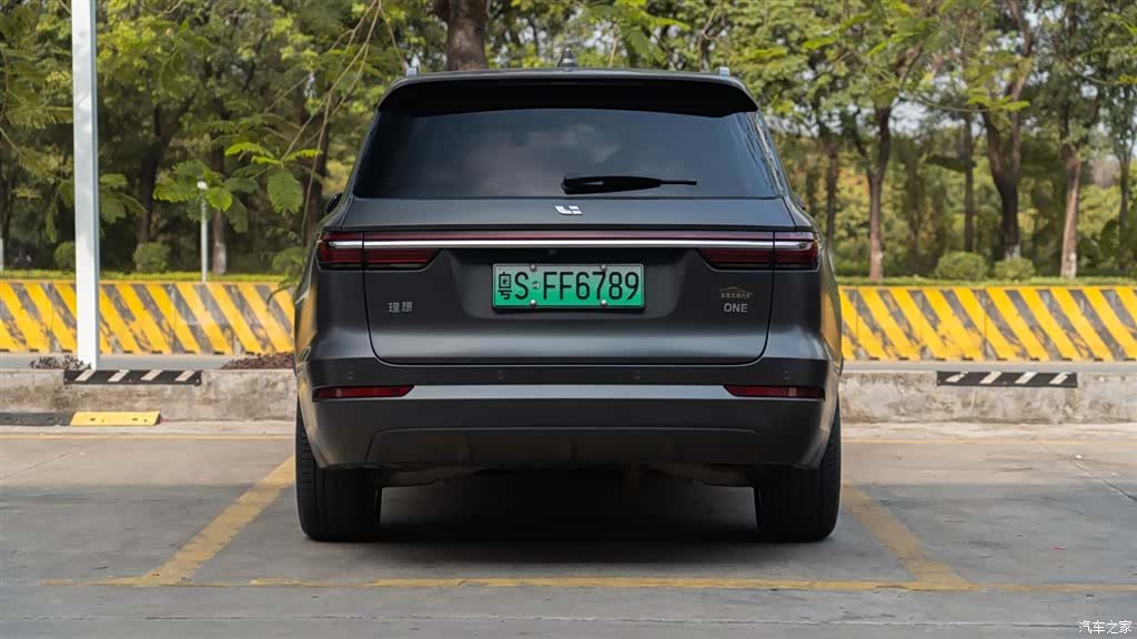 Li Auto ONE, 2023 все фото
