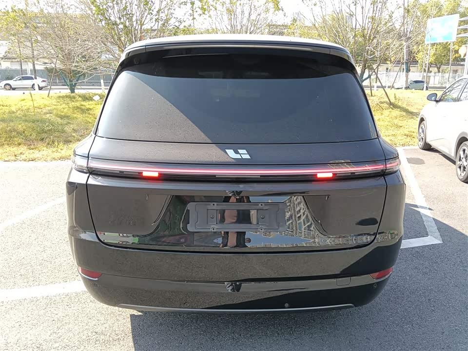 Li Auto Ideal L9