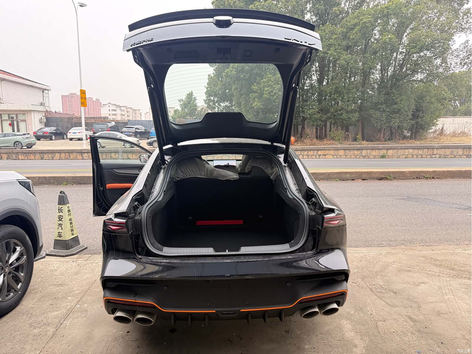 Changan UNI-V, 2025 10