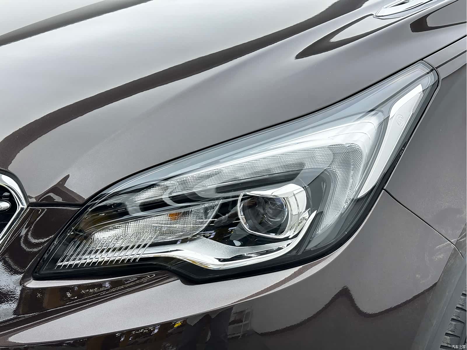Buick Envision Plus, 2019 8
