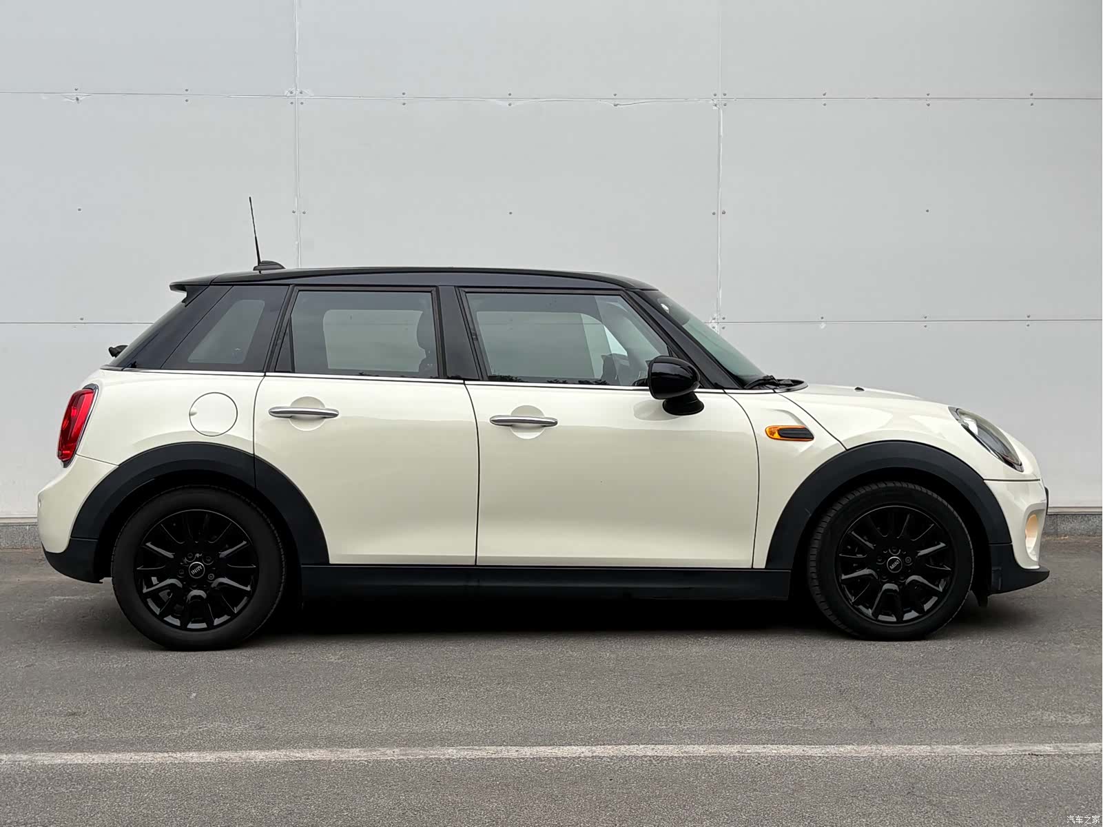 Mini Cooper, 2016 10