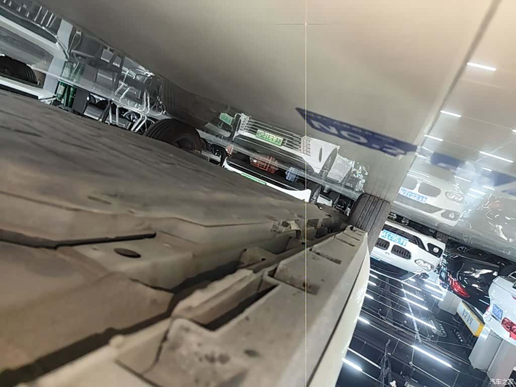BYD Dolphin, 2022 21