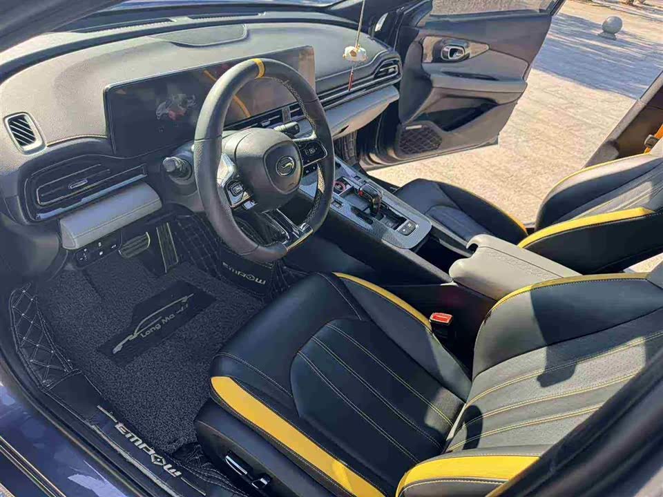 Trumpchi Shadow Leopard