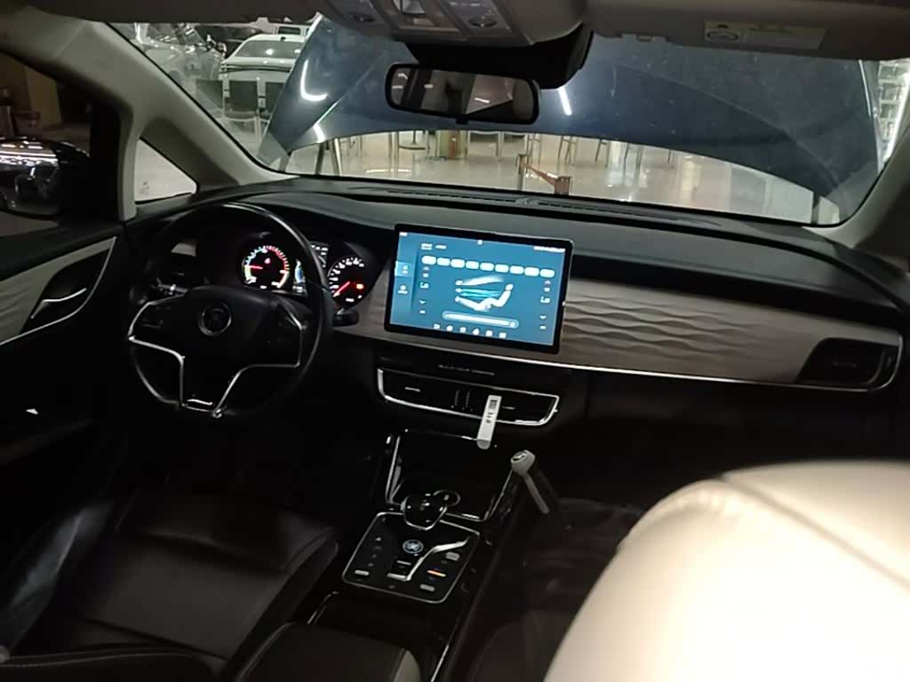 BYD Song, 2022 10