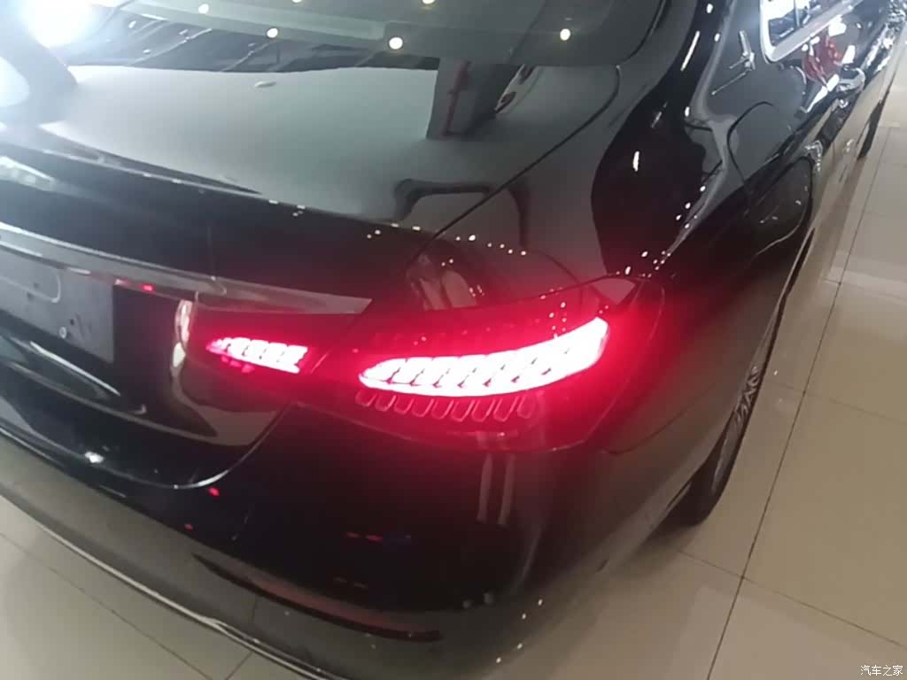 Mercedes-Benz E-Class, 2023 8