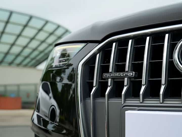 Audi A6 2015 3.0T allroad quattro