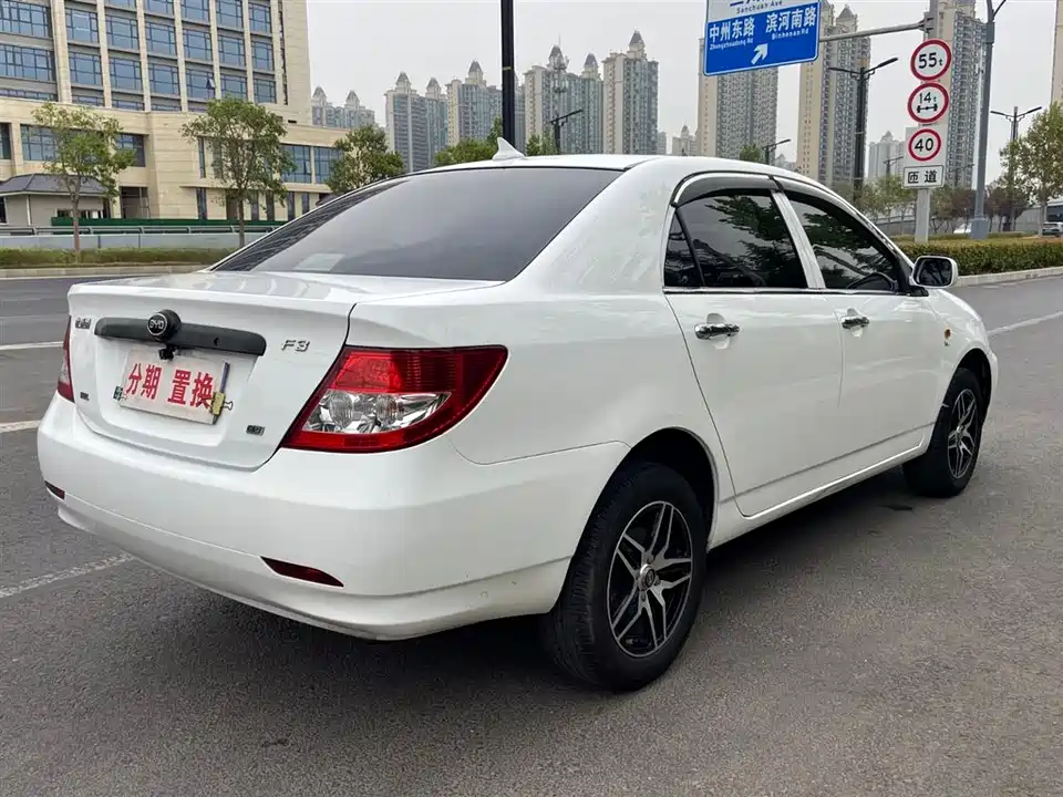 BYD F3