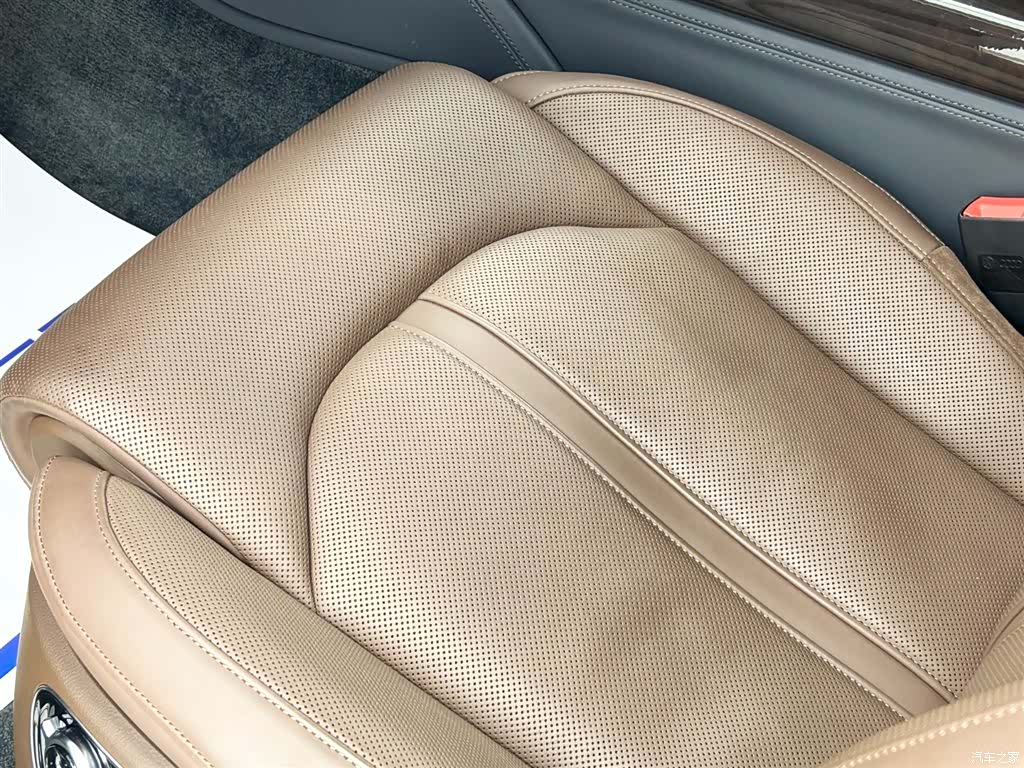 Audi A8L, 2015 8