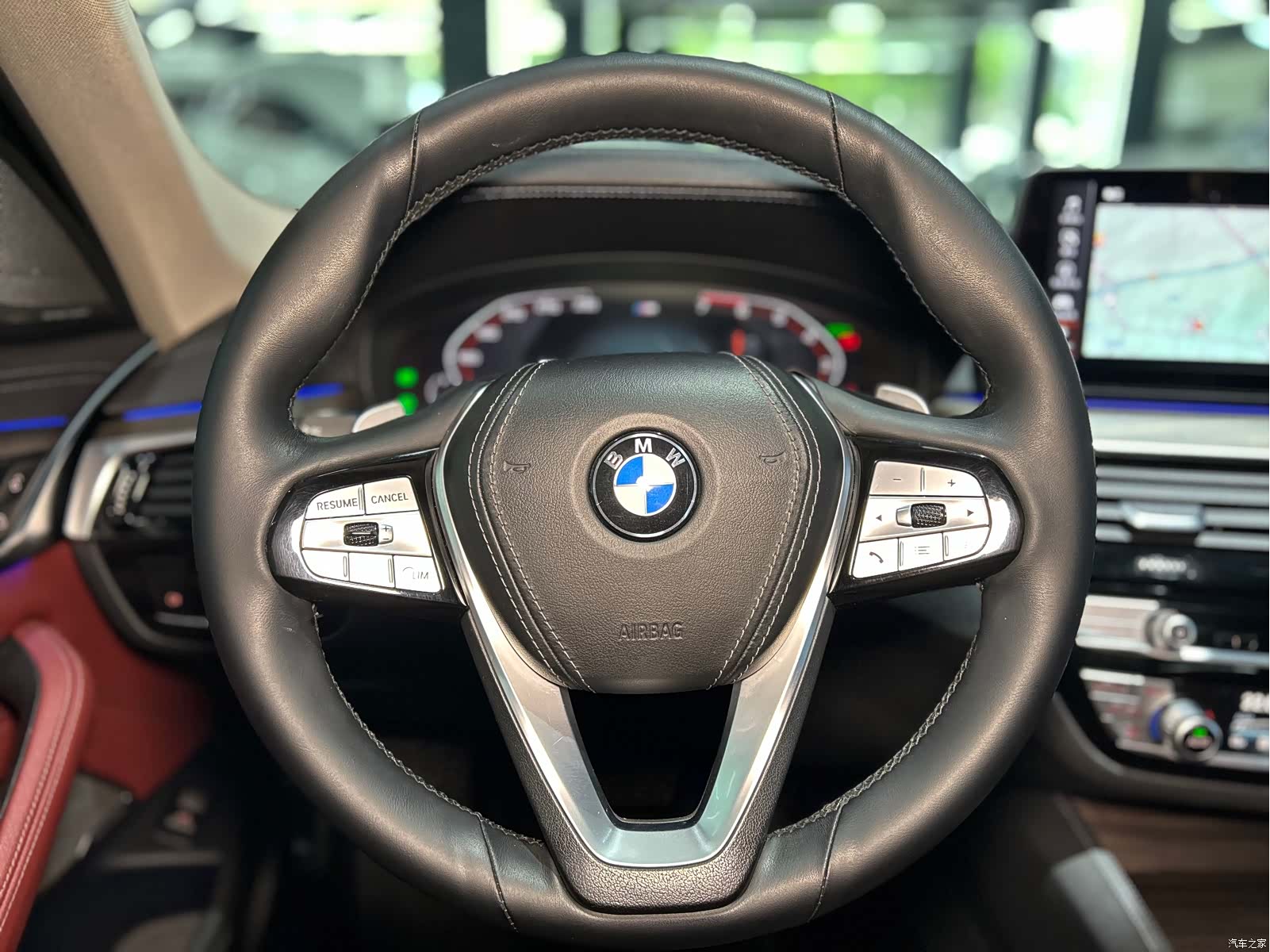 BMW 5 Series, 2021 11