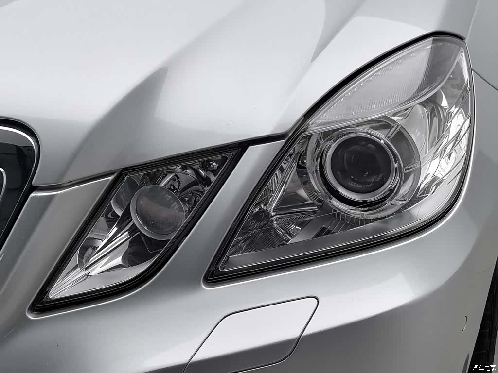 Mercedes-Benz E-Class, 2010 7