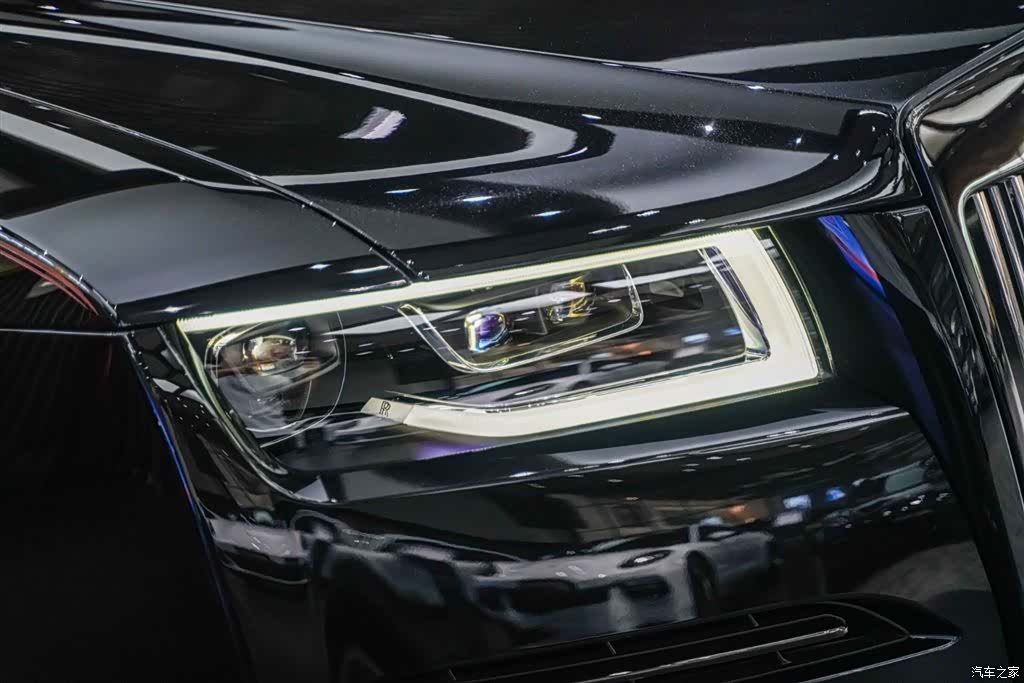 Rolls-Royce Ghost, 2022 6
