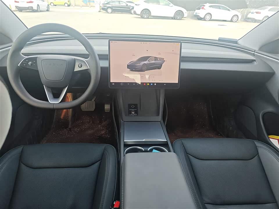 Tesla Model 3 Tesla Model 3
