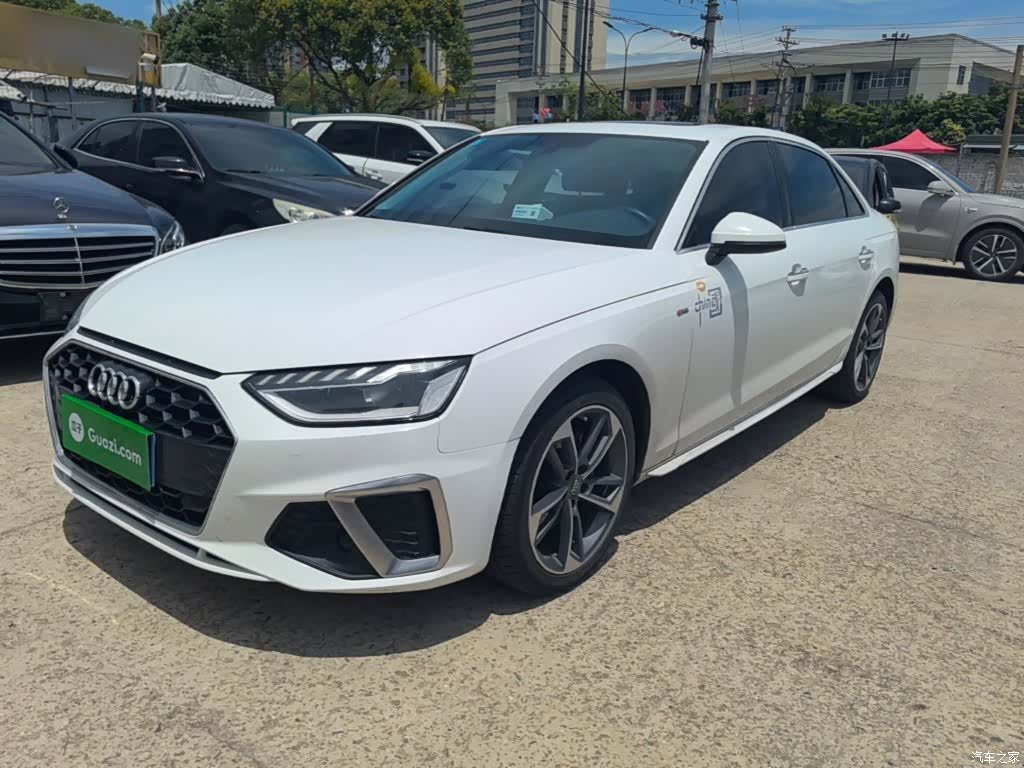 Audi A4L, 2020 1