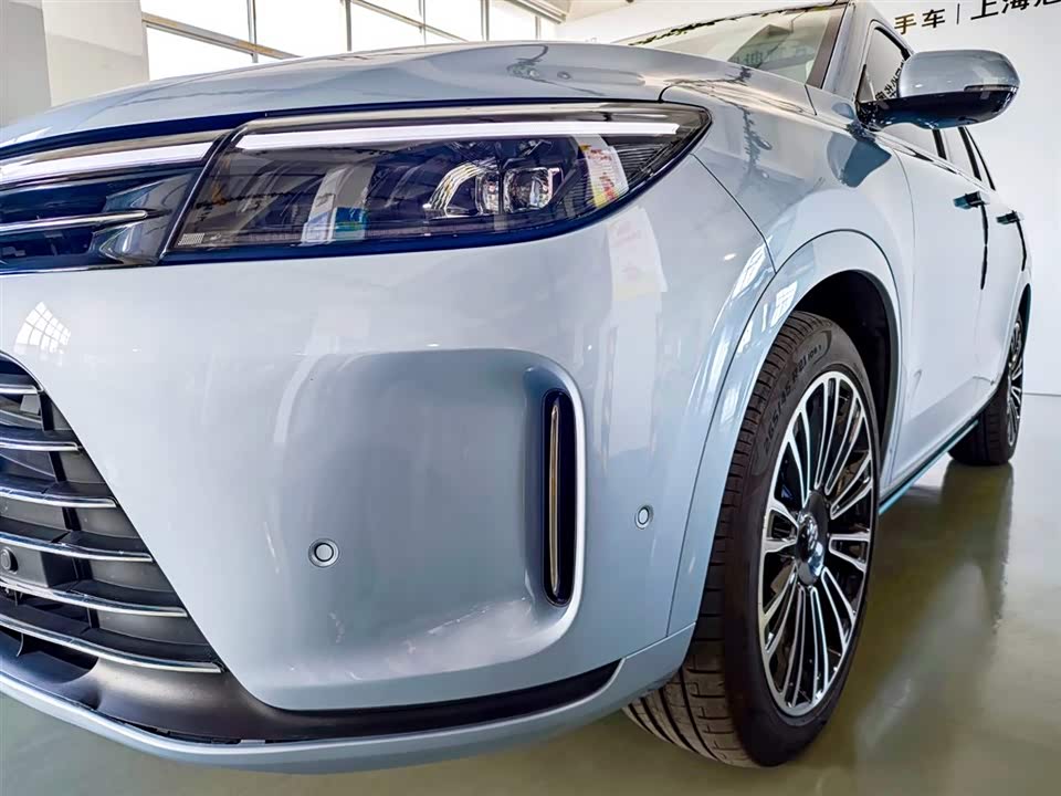 AITO Ask the world M7