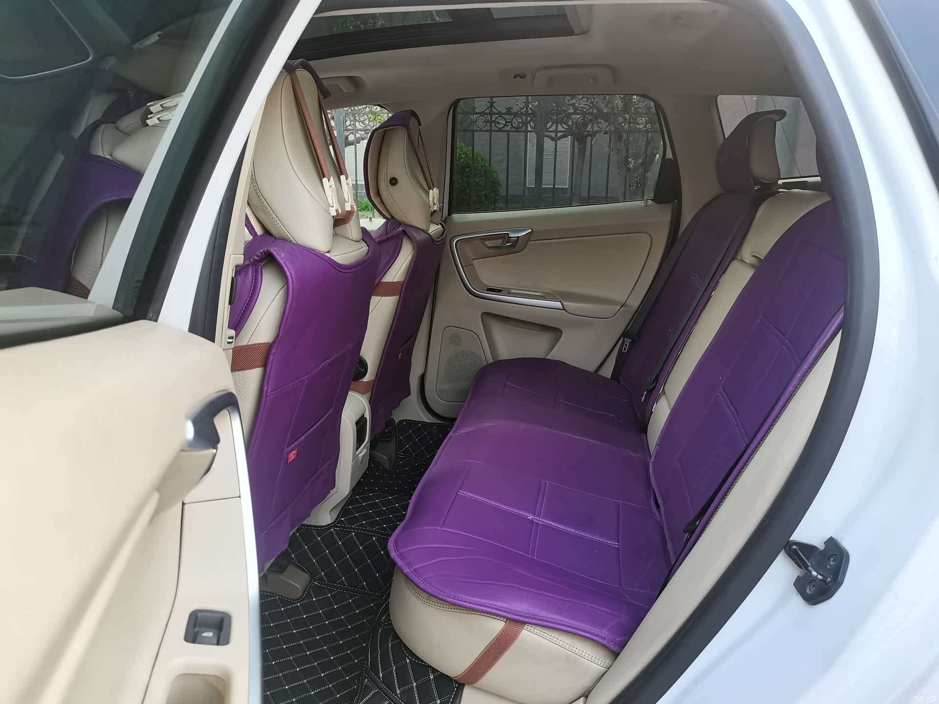 Volvo XC60, 2011 25