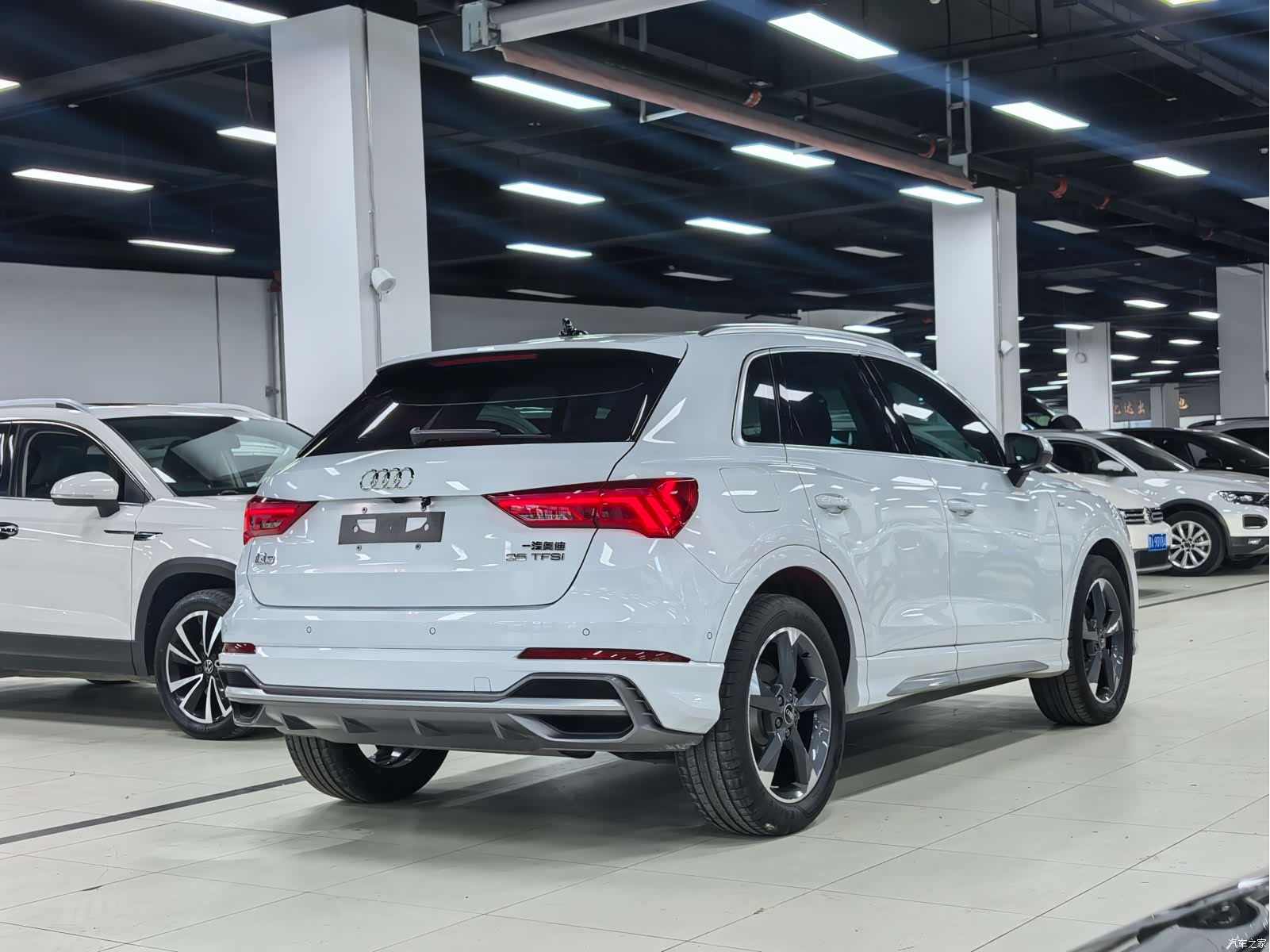 Audi Q3, 2023 26