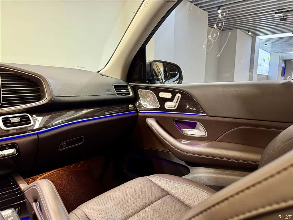 Mercedes-Benz GLE, 2022 29