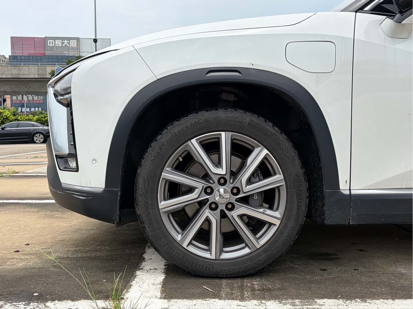 NIO ES8, 2020 4