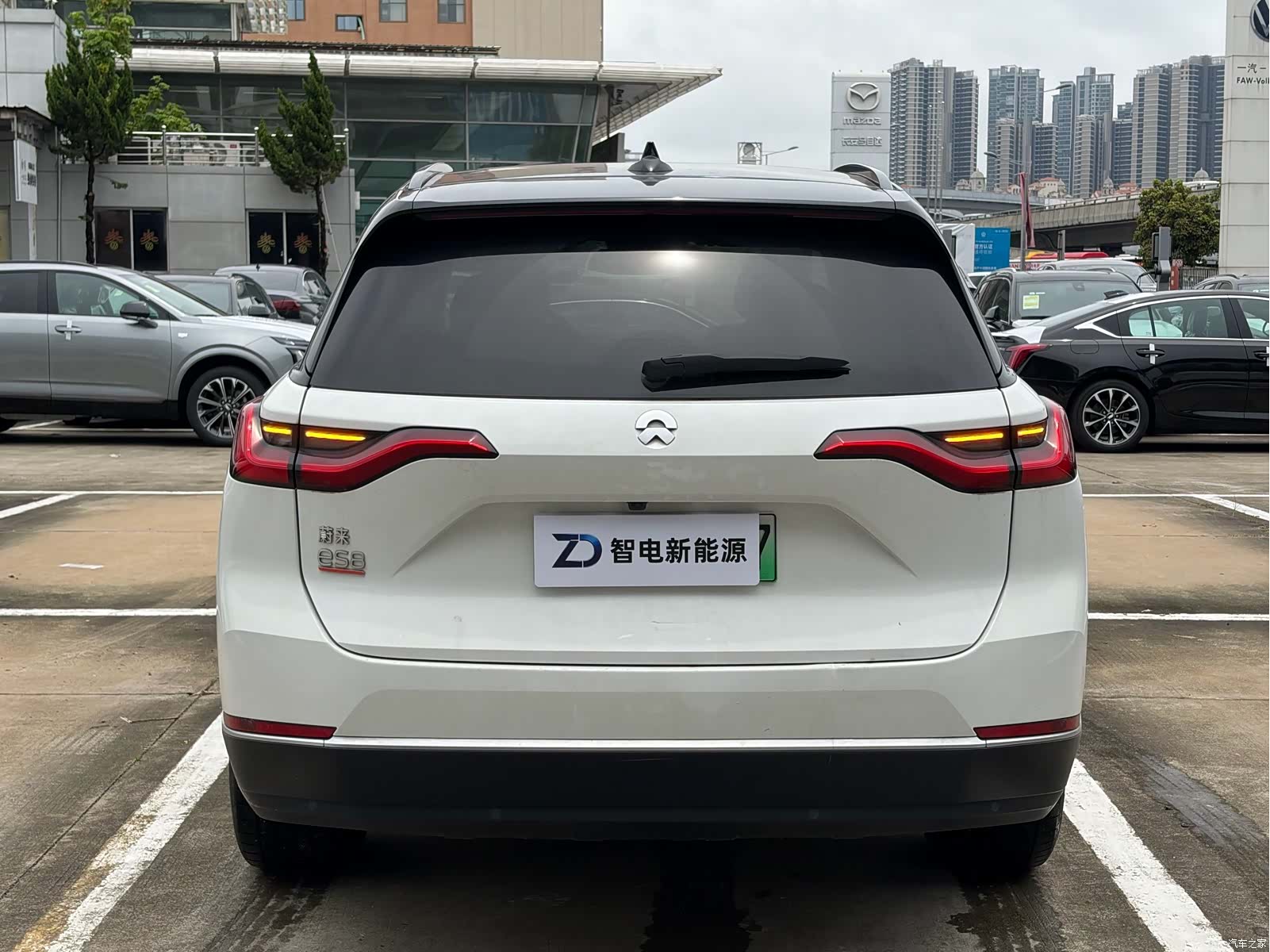 NIO ES8, 2020 все фото