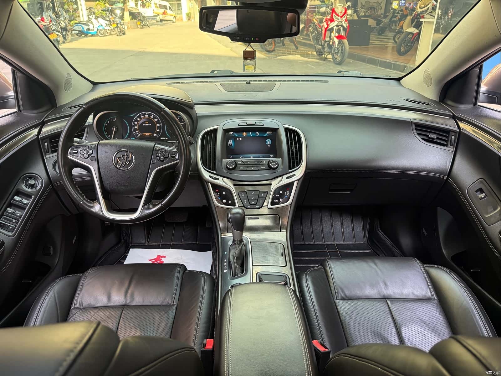 Buick LaCrosse, 2014 10