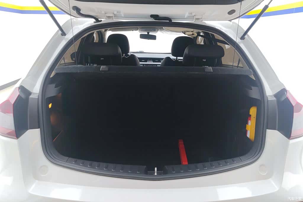 Geely X3, 2020 4