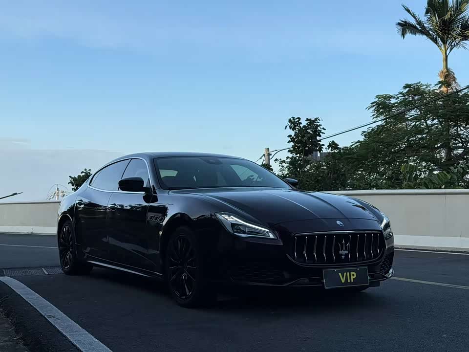 Maserati President