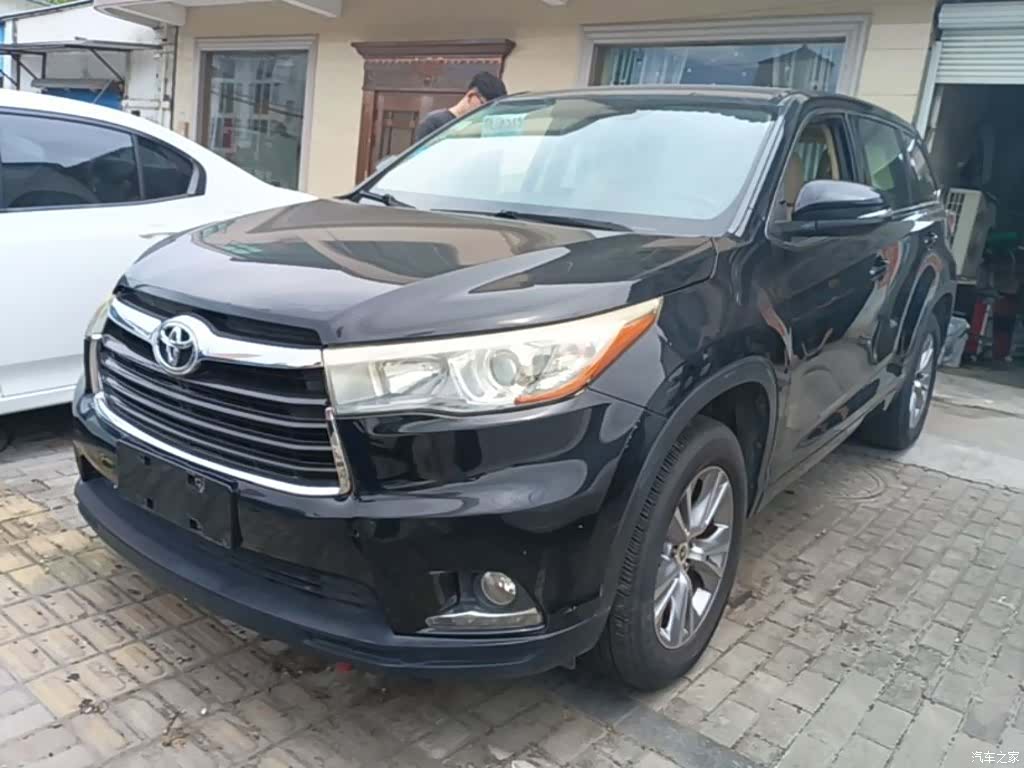 Toyota Highlander, 2016 1