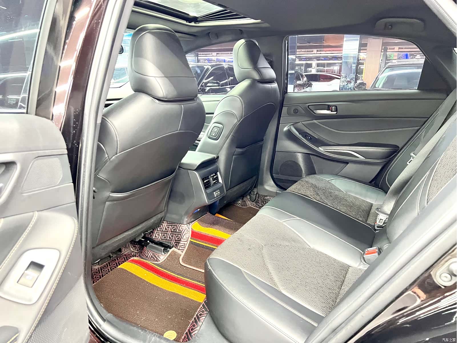 Toyota Avalon, 2022 10