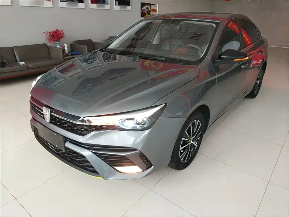 Roewe i5
