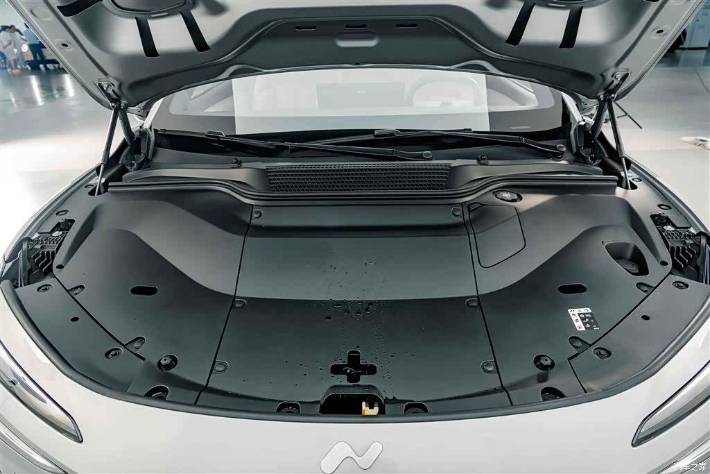NIO L60, 2025 25