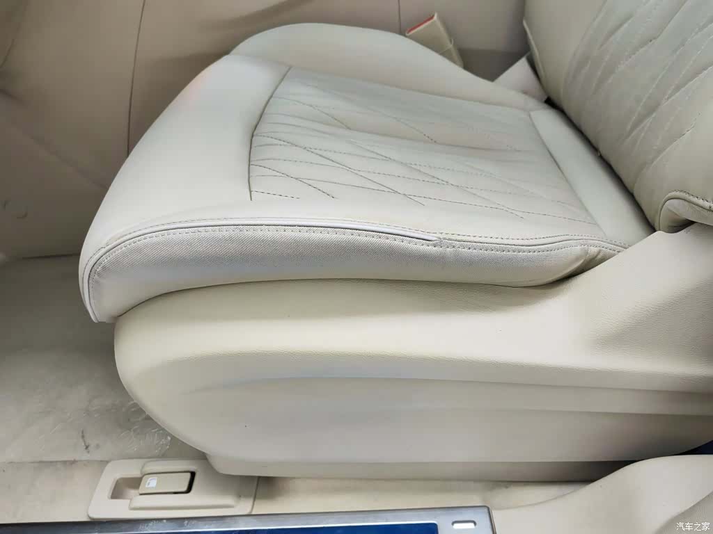 Buick GL8, 2023 20