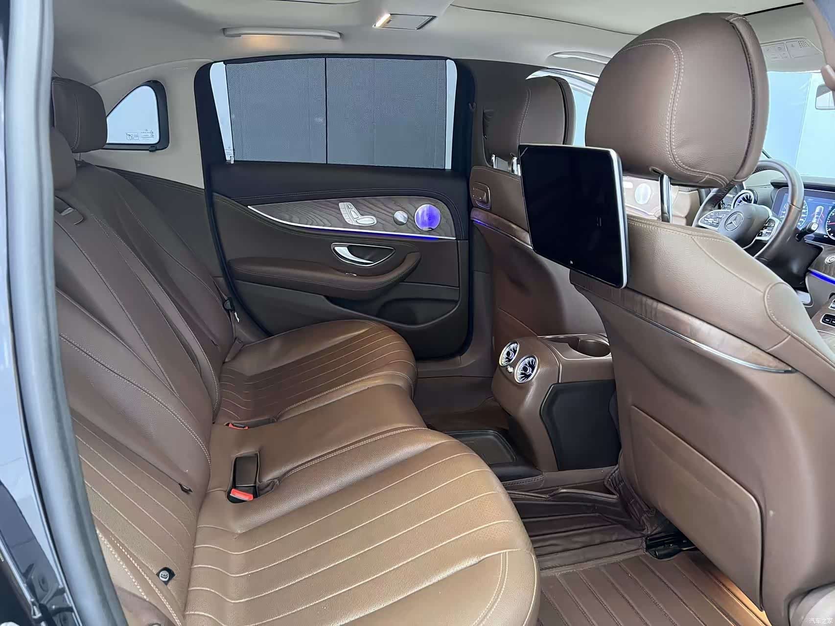 Mercedes-Benz E-Class, 2019 11