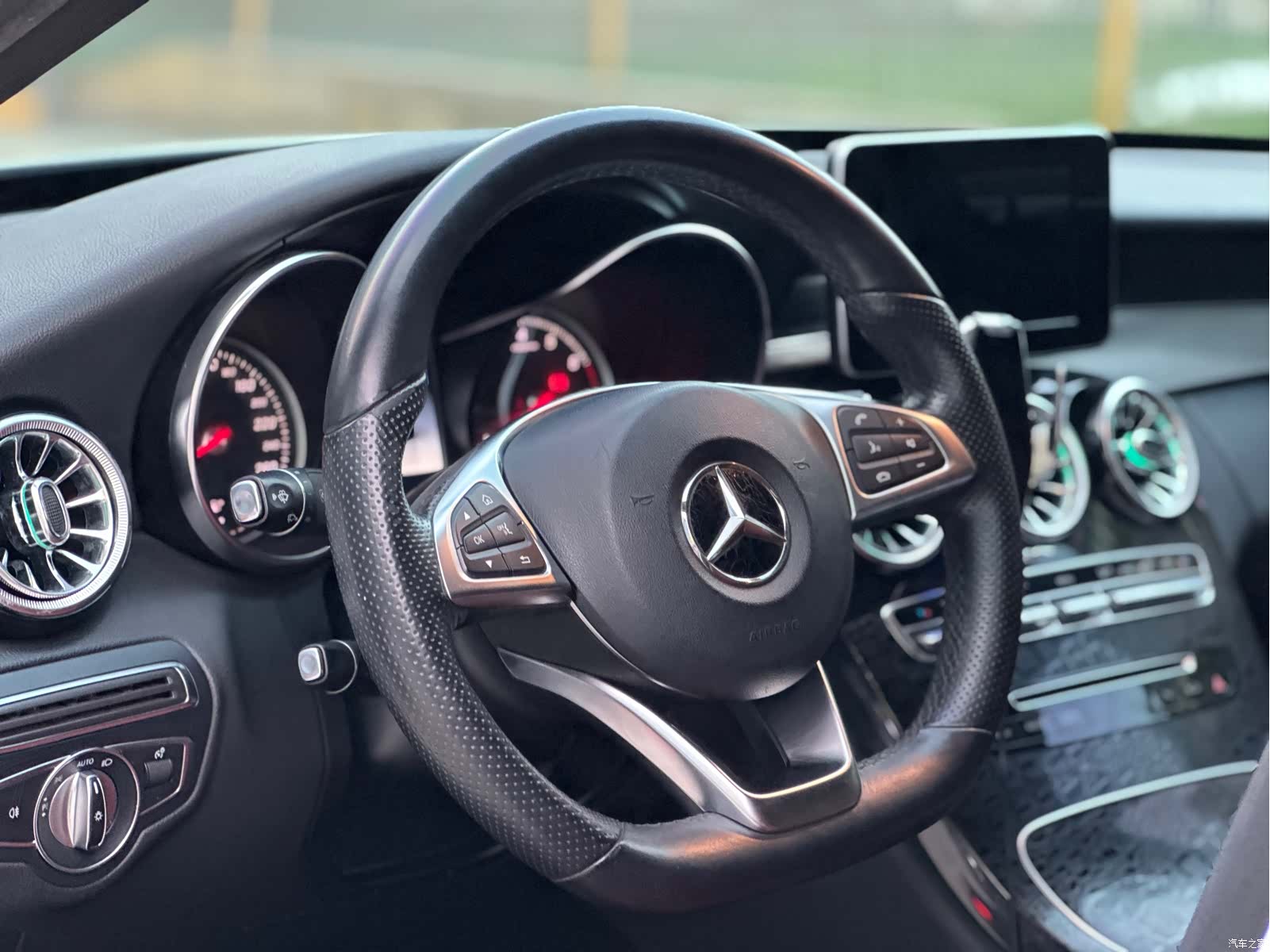 Mercedes-Benz C-Class, 2017 9