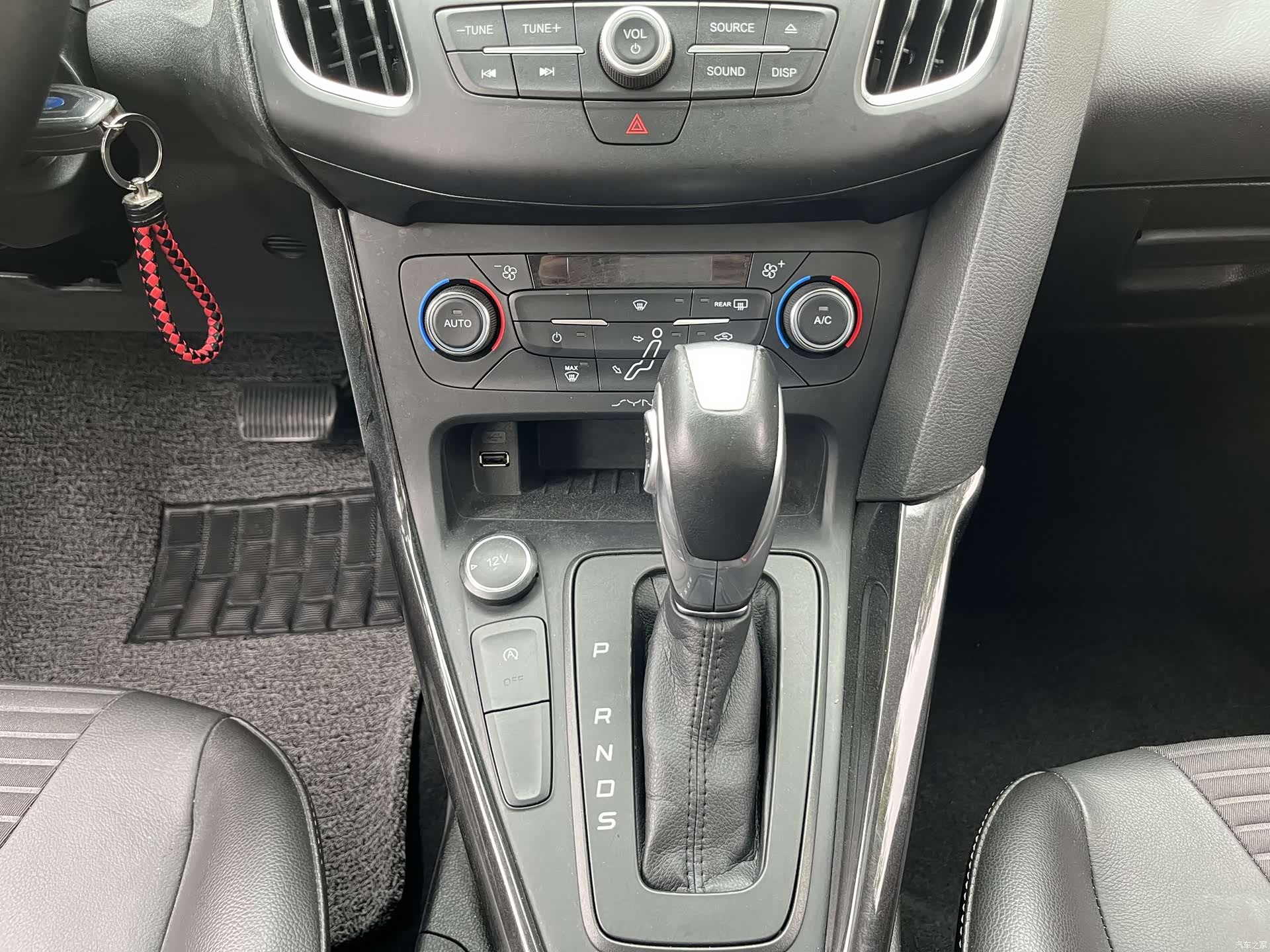 Ford Focus, 2016 13