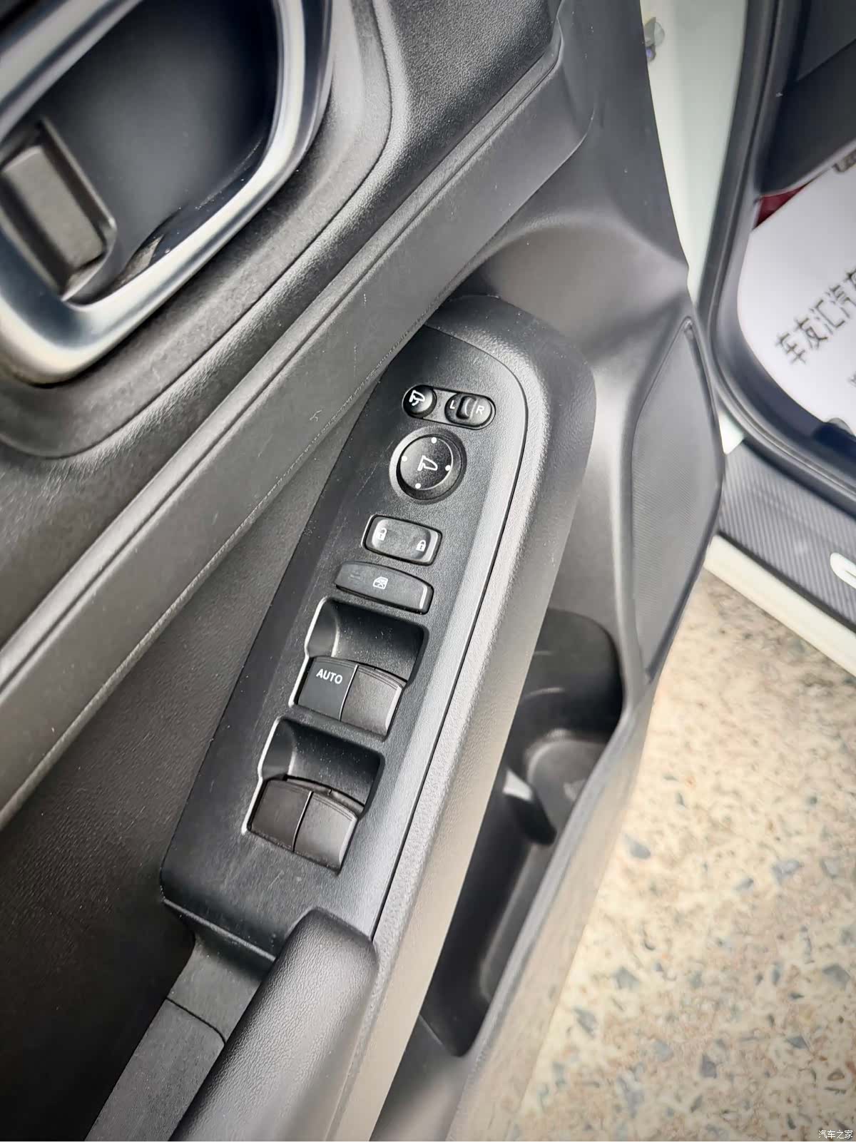 Honda Vezel, 2023 17