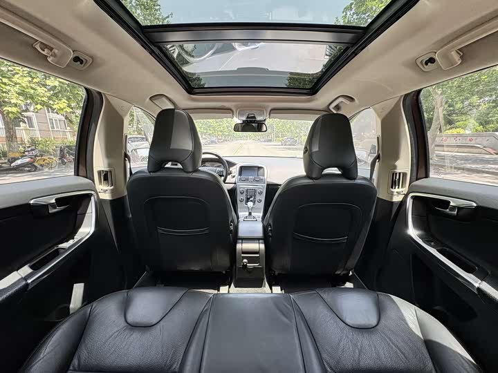 Volvo XC60, 2013 года фото 10